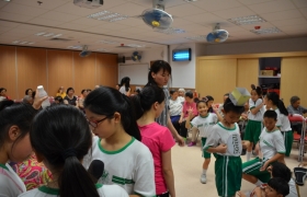 14-15下學期訓育組溪長者舍中心探訪活動 (1)_1024.JPG