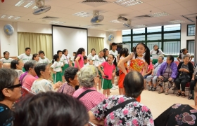 14-15下學期訓育組溪長者舍中心探訪活動 (54)_1024.JPG