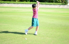 14-15體育組高球訓練班3-6-15 (11)_1024.JPG