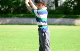 14-15體育組高球訓練班3-6-15 (3)_1024.JPG