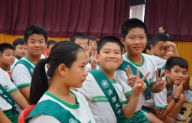 15-16訓育組服務團隊就職典禮 (17).JPG