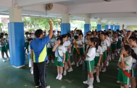 15-16訓育組服務團隊就職典禮 (2).JPG