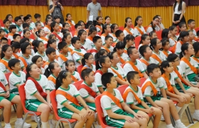 15-16訓育組服務團隊就職典禮 (29).JPG