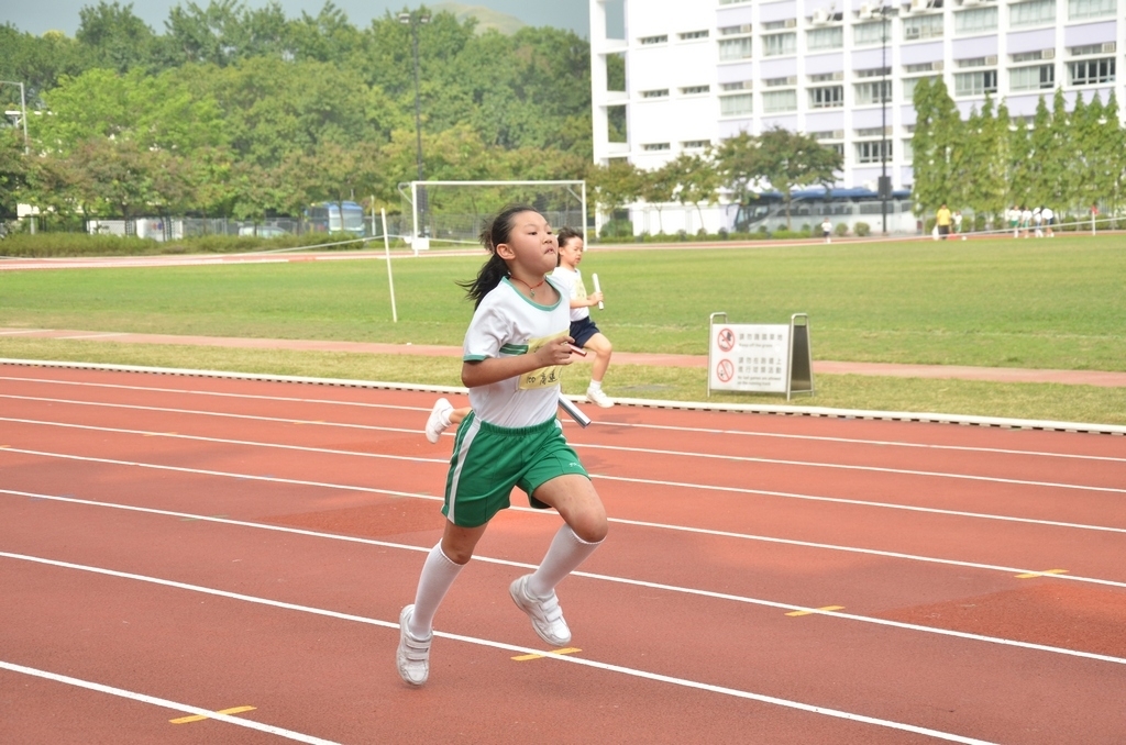 15-16鳳溪小學第五十九屆運動會 (1046)_1024.JPG