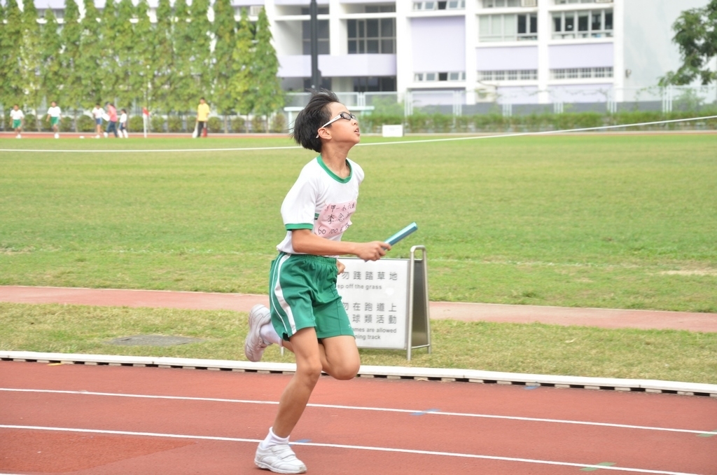 15-16鳳溪小學第五十九屆運動會 (1073)_1024.JPG