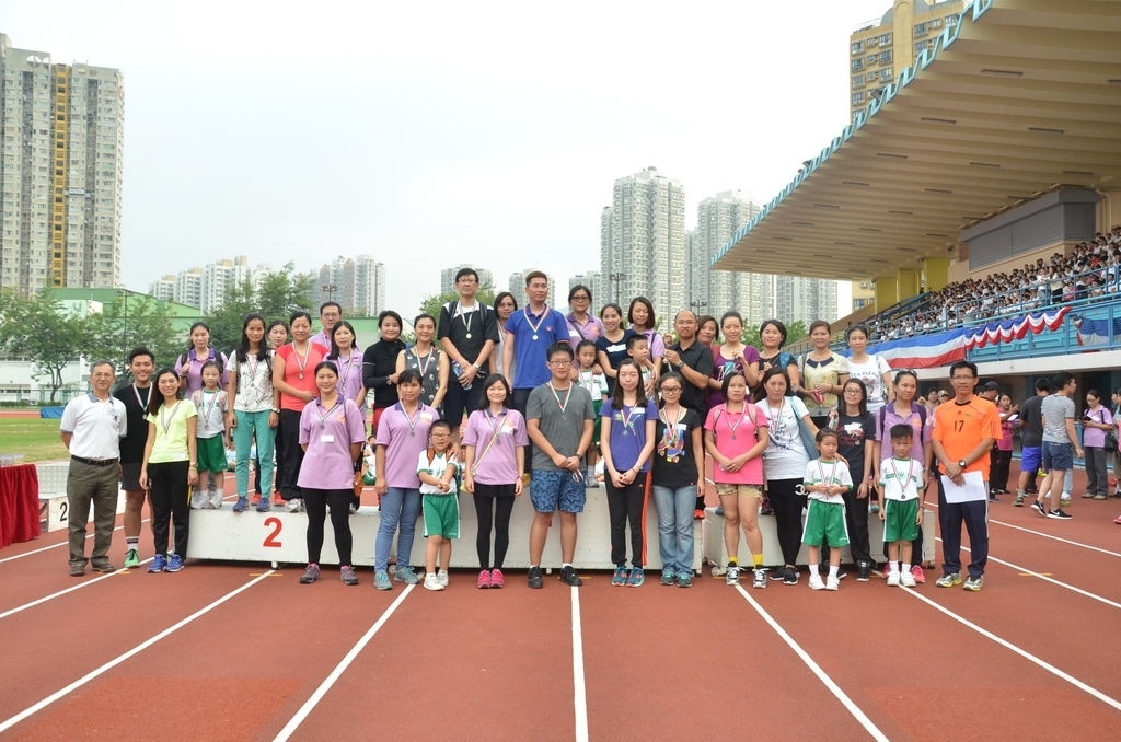15-16鳳溪小學第五十九屆運動會 (1166)_1024.JPG