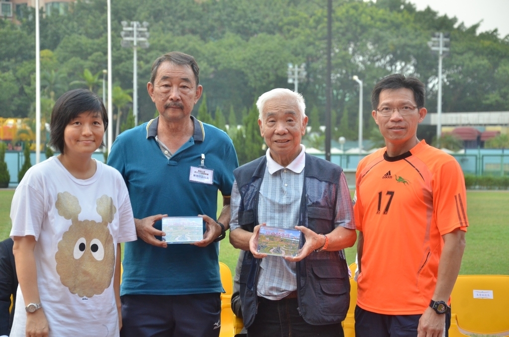 15-16鳳溪小學第五十九屆運動會 (1376)_1024.JPG