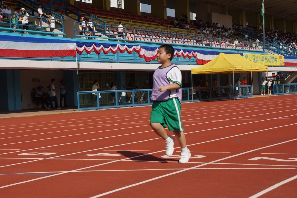 15-16鳳溪小學第五十九屆運動會 (296)_1024.JPG