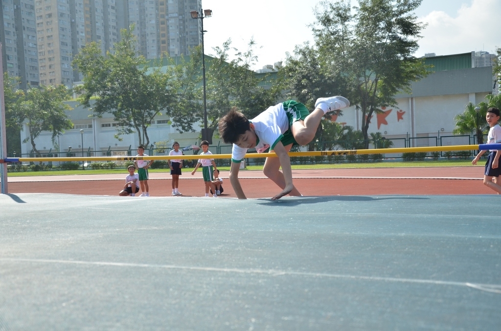 15-16鳳溪小學第五十九屆運動會 (393)_1024.JPG