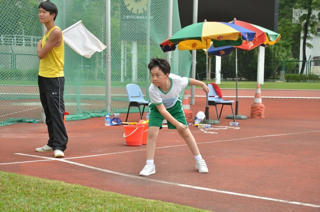 15-16鳳溪小學第五十九屆運動會 (835)_1024.JPG