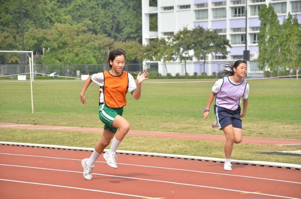 15-16鳳溪小學第五十九屆運動會 (930)_1024.JPG