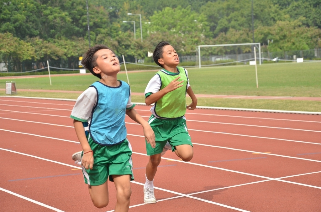 15-16鳳溪小學第五十九屆運動會 (942)_1024.JPG