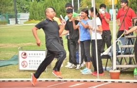 15-16鳳溪小學第五十九屆運動會 (1100)_1024.JPG