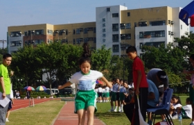 15-16鳳溪小學第五十九屆運動會 (131)_1024.JPG
