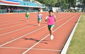 15-16鳳溪小學第五十九屆運動會 (271)_1024.JPG