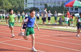 15-16鳳溪小學第五十九屆運動會 (348)_1024.JPG