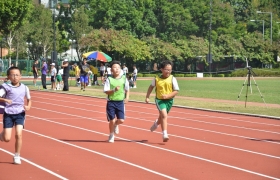 15-16鳳溪小學第五十九屆運動會 (592)_1024.JPG