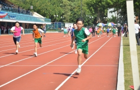 15-16鳳溪小學第五十九屆運動會 (611)_1024.JPG