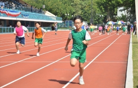 15-16鳳溪小學第五十九屆運動會 (613)_1024.JPG