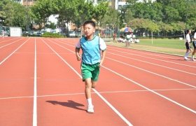 15-16鳳溪小學第五十九屆運動會 (733)_1024.JPG