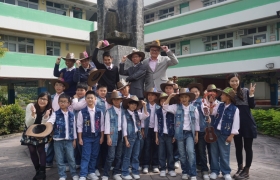 1516FOLK06.JPG