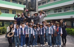 1516FOLK08.JPG