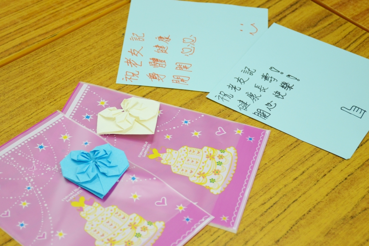 15-16訓育組服務學習系列活動_甜心行動四相片 (43).JPG