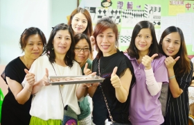 15-16訓育組服務學習系列活動_甜心行動四相片 (25).JPG