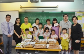 15-16訓育組服務學習系列活動_甜心行動四相片 (69).JPG