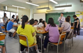 15-16訓育組服務學習系列活動_甜心行動四相片 (75).JPG