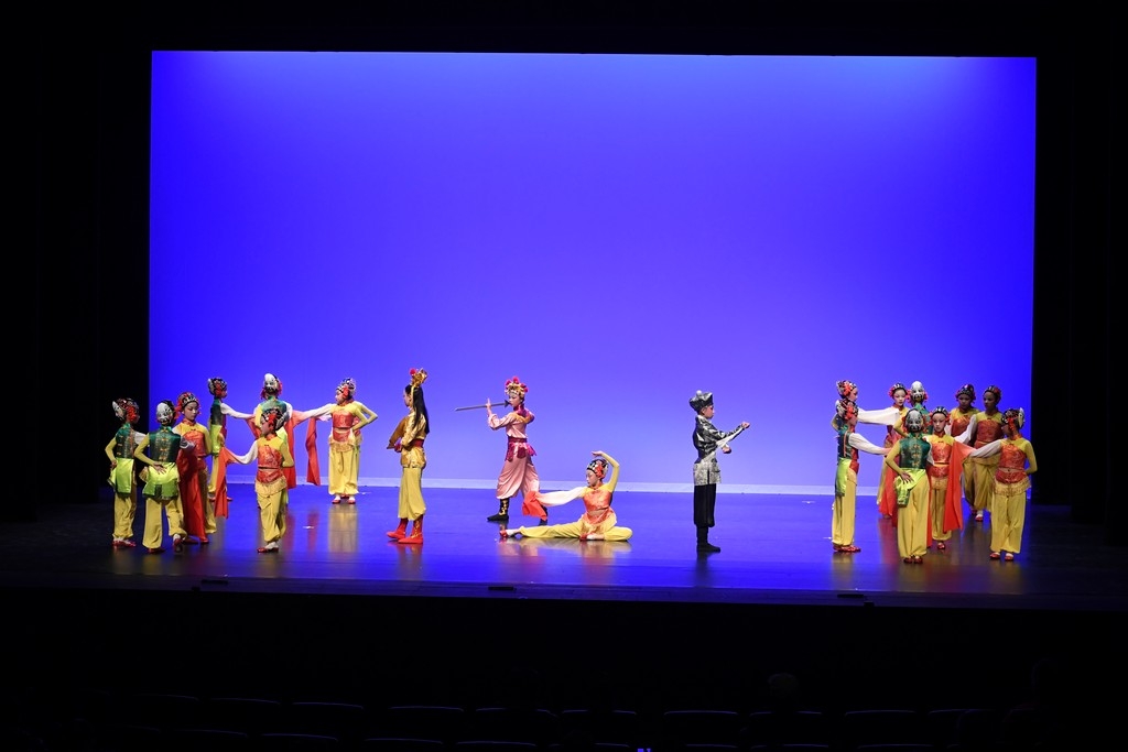 JAS_1140_1024.jpg